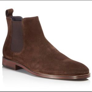 Adam Derrick Chelsea “To Boot”